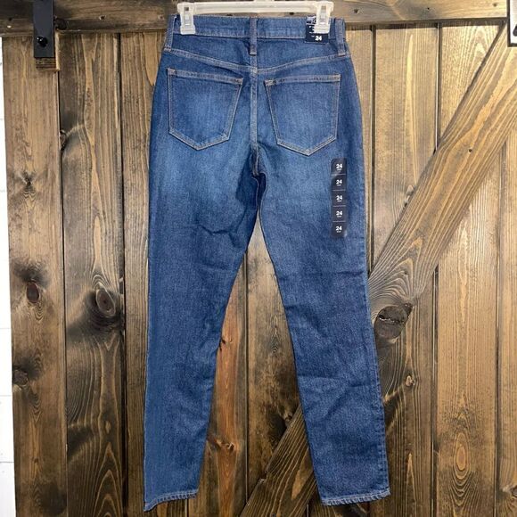 NWT J.Crew Jeans  - Picture 2 of 8